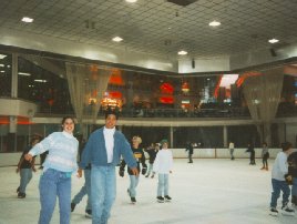 ae4.jpg (14998 bytes)